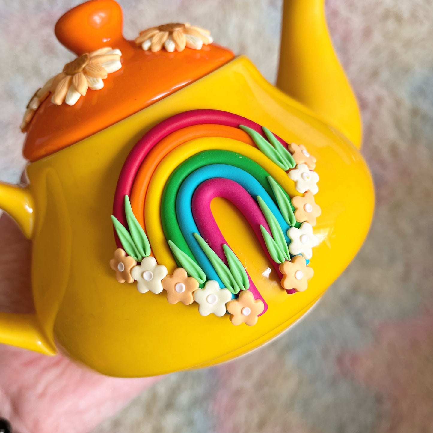 Vivid sunflower rainbow teapot