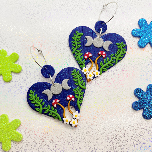 Blue glitter and toadstool ouija planchette dangles