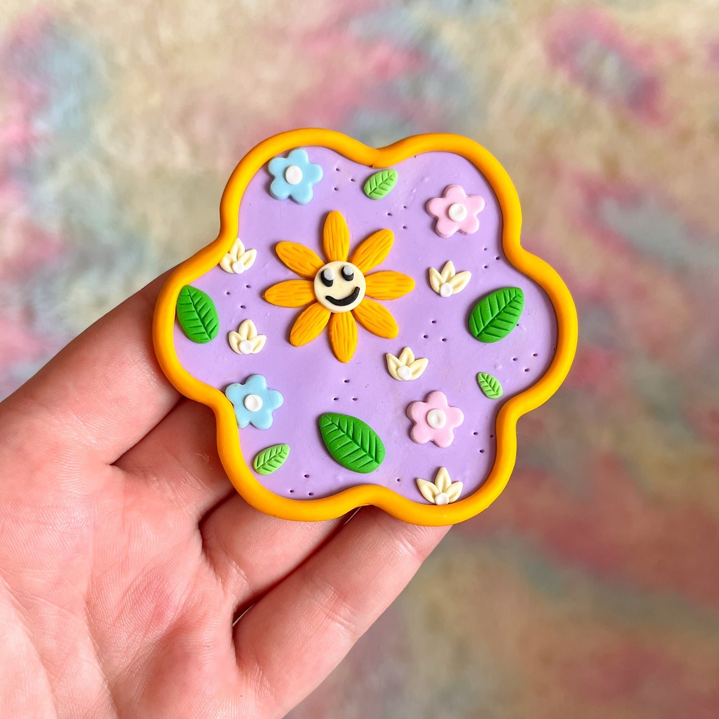 Lilac smiling sunflower ring tray