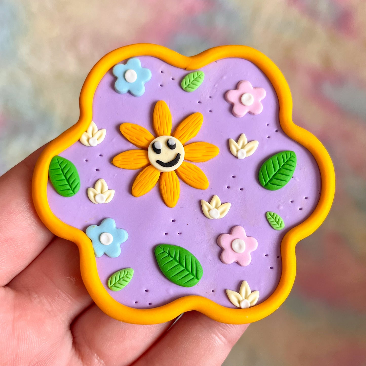 Lilac smiling sunflower ring tray